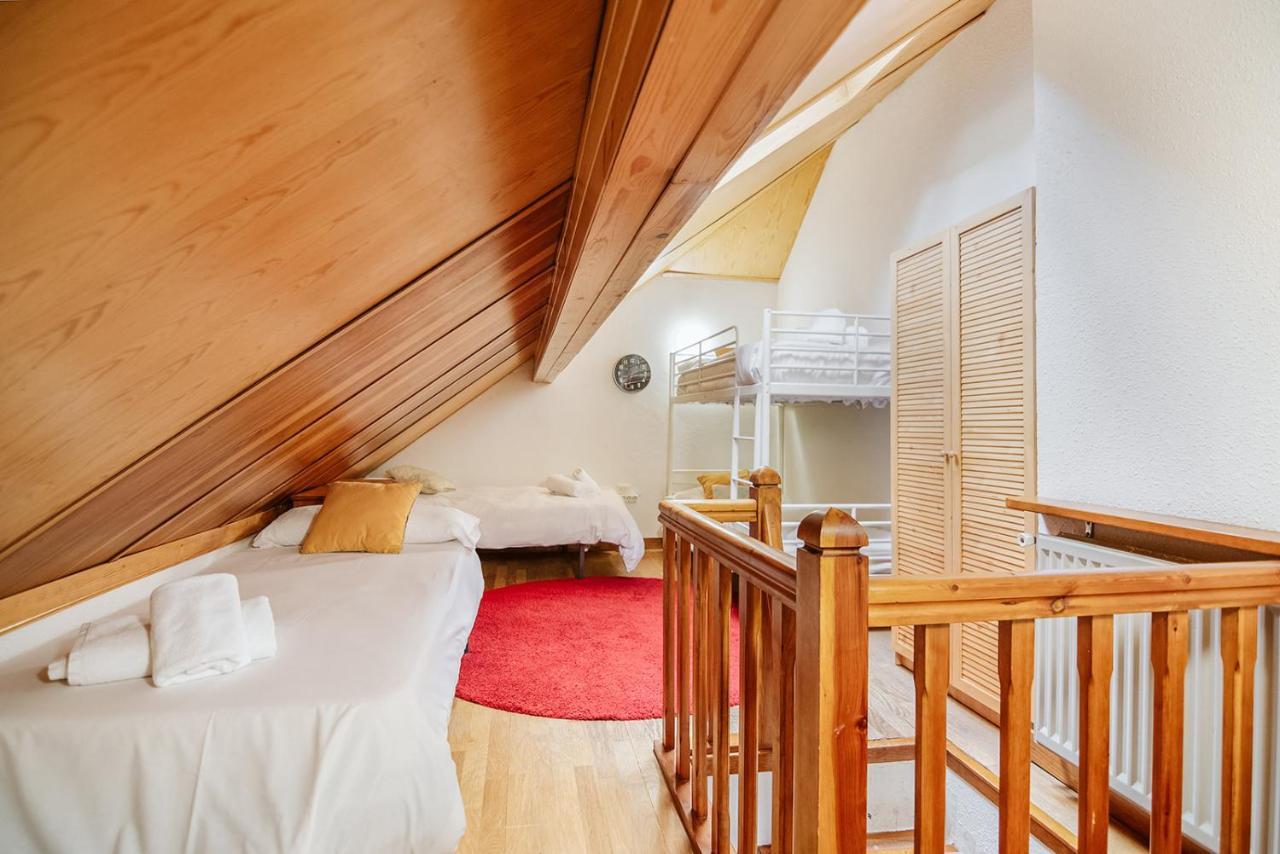 Casa Silvia - Acogedor Duplex En 萨连特加列戈 外观 照片
