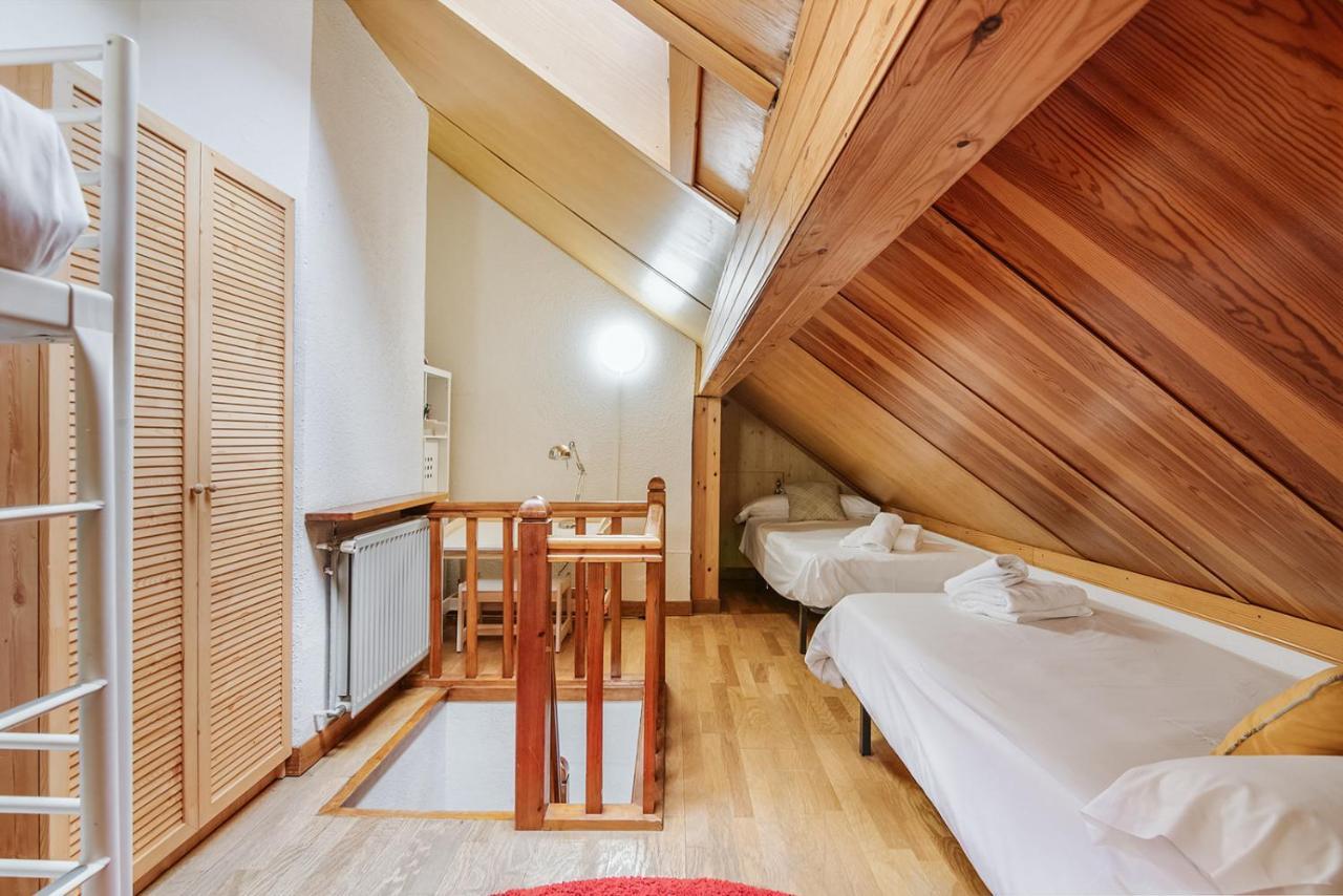 Casa Silvia - Acogedor Duplex En 萨连特加列戈 外观 照片